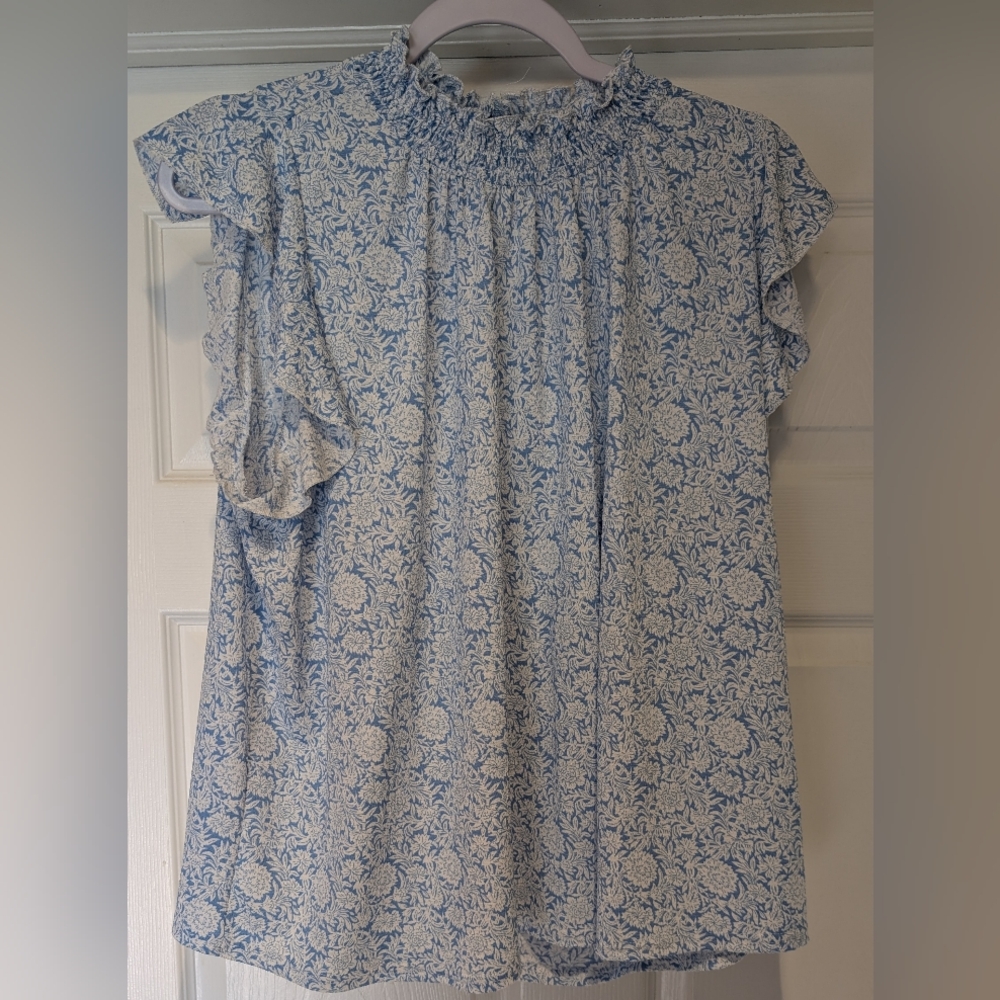 Melloday Women's Blue & White Floral Top Size XL Stretch Polyester Spandex Blend